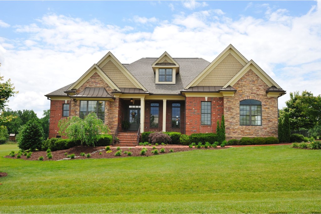 Hendricks Aerial Perspective of Luxury Estate and Outbuilding.jpg